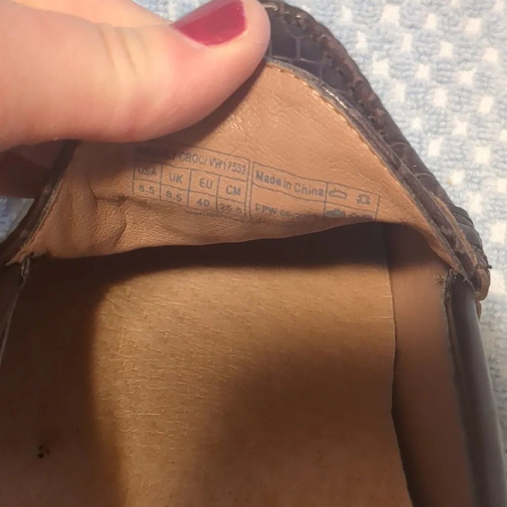 Vionic Brown Croc-Embossed Loafers - Picture 3 of 4